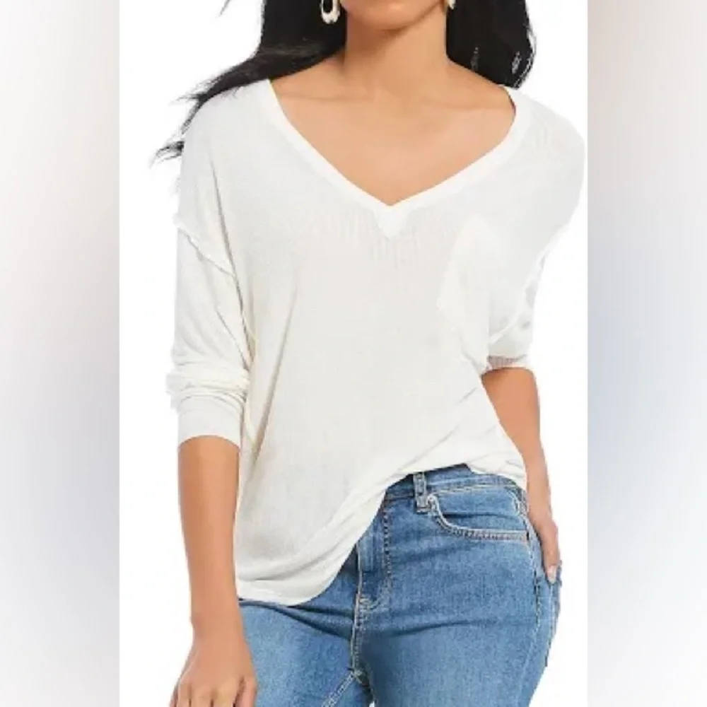 NWT Free People Golden Gate Tee, White, Medium; slouchy white long-sleeve tee